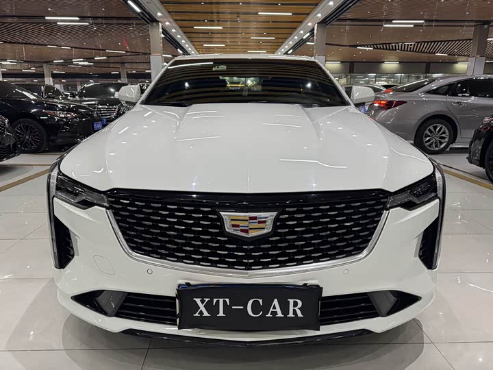 Фото 4 - Cadillac CT4