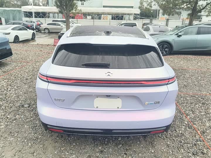 Фото 6 - Nio ET5T