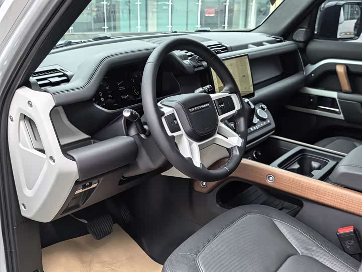 Фото 5 - Land Rover Defender