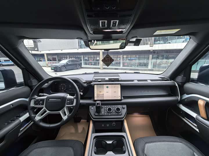 Фото 7 - Land Rover Defender