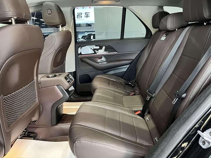 Фото 8 - Mercedes-Benz GLE-Class