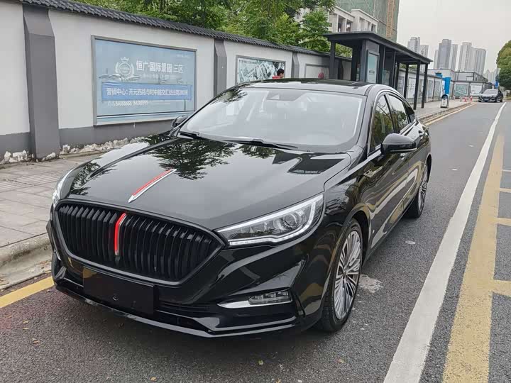 Фото 1 - Hongqi H5