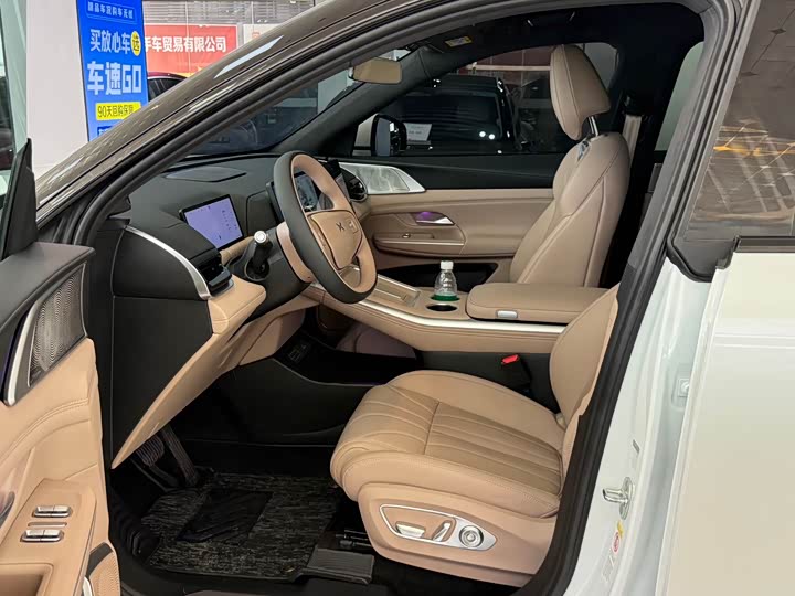 Фото 6 - XPeng G9