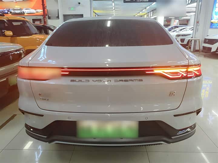 Фото 6 - BYD Han