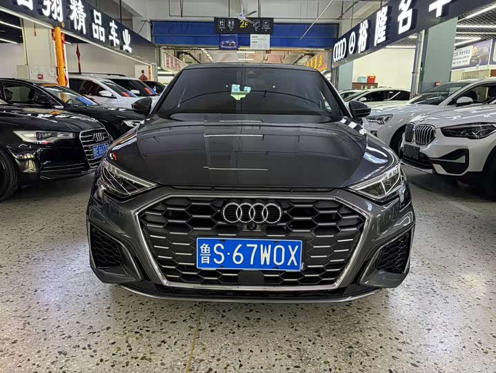 Фото 2 - Audi A3