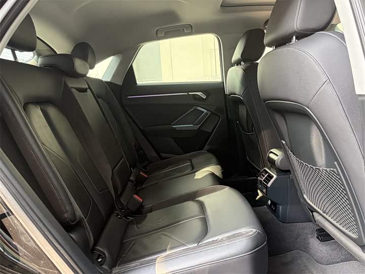 Фото 7 - Audi Q3 Sportback