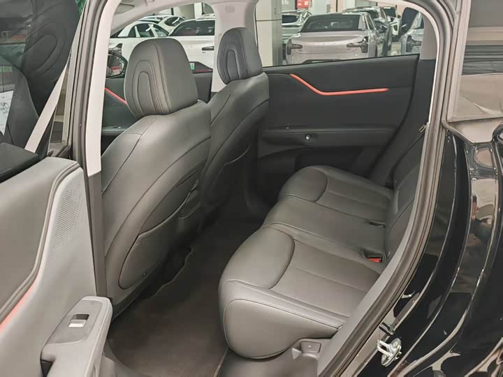 Фото 7 - XPeng G6