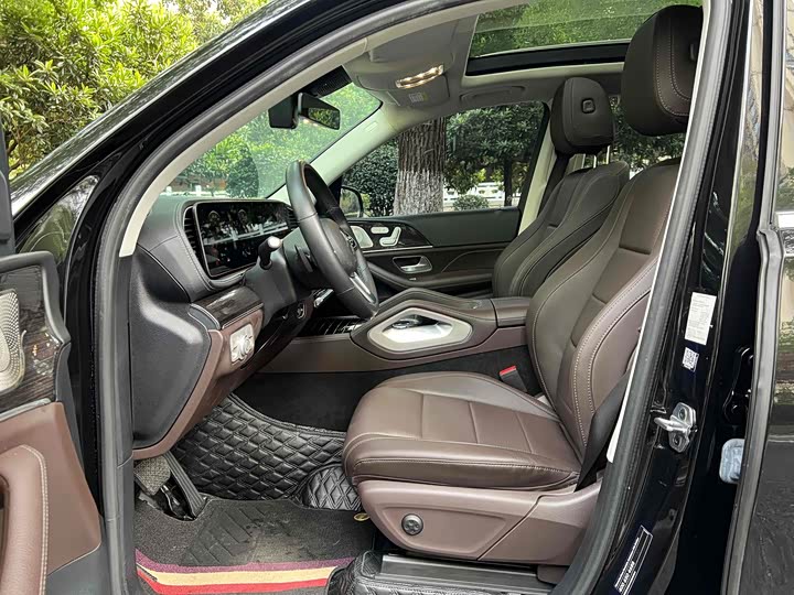 Фото 8 - Mercedes-Benz GLE-Class