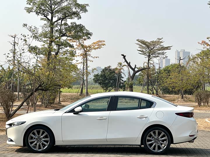 Фото 4 - Mazda 3 (Axela)