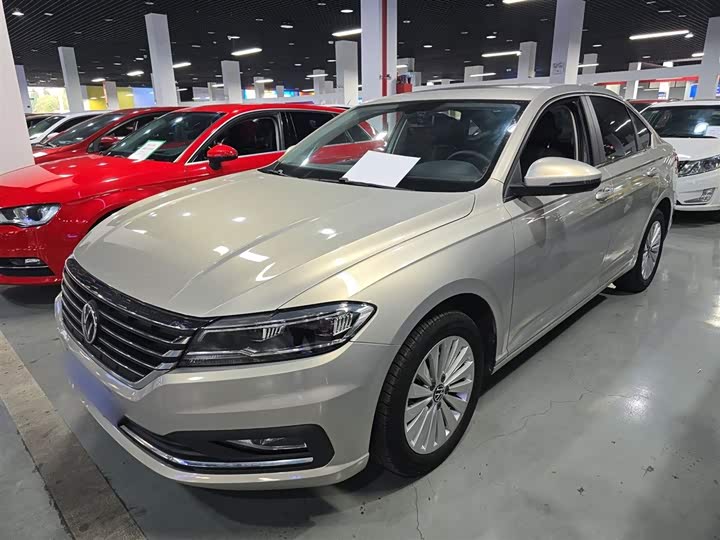 Фото 2 - Volkswagen Lavida