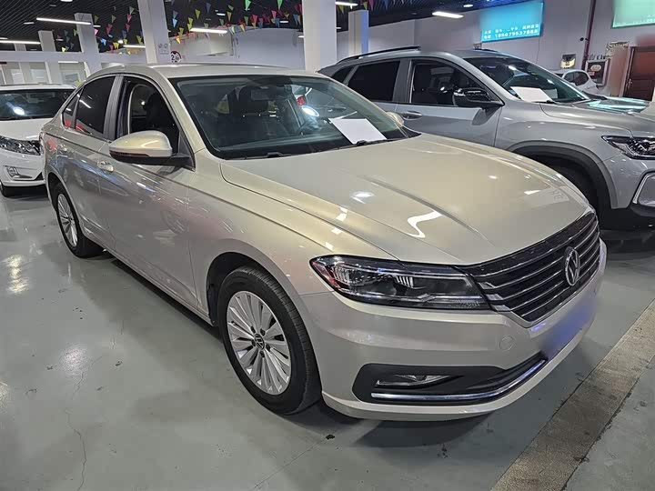 Фото 4 - Volkswagen Lavida