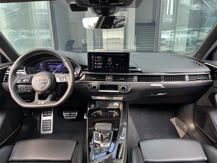 Фото 6 - Audi S4