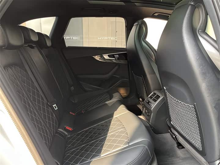 Фото 7 - Audi S4