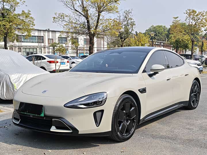 Фото 1 - Xiaomi SU7