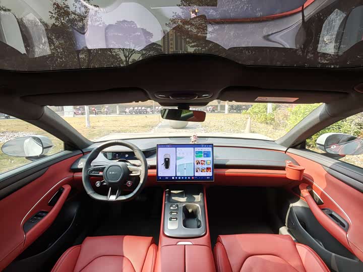 Фото 7 - Xiaomi SU7