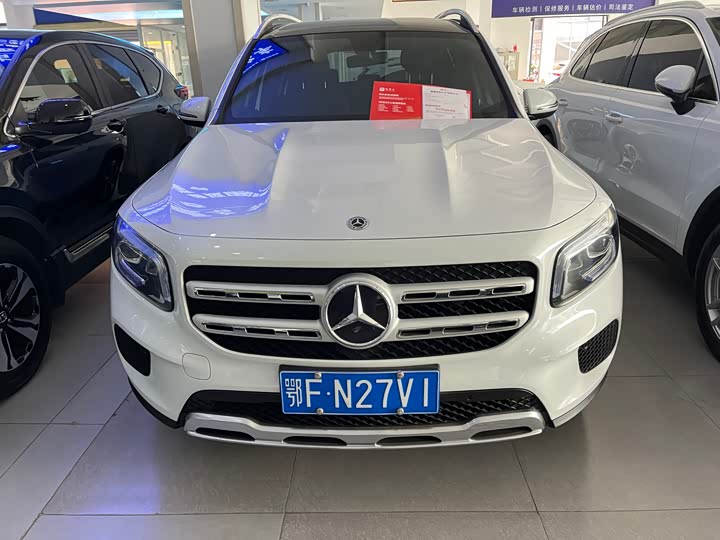 Фото 2 - Mercedes-Benz GLB-Class