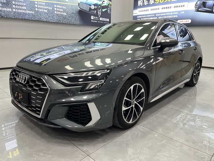 Фото 1 - Audi A3