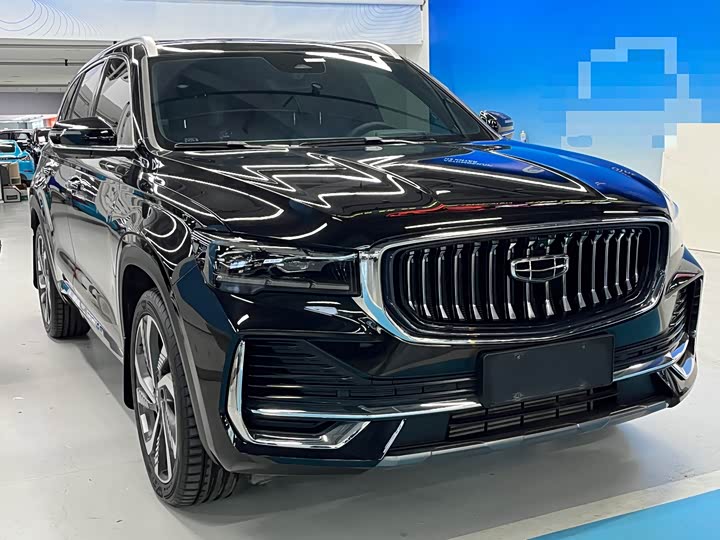 Фото 3 - Geely Monjaro