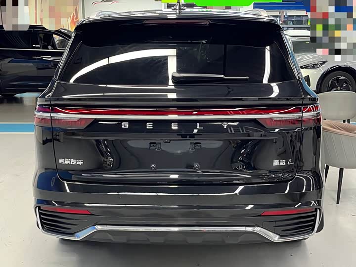 Фото 4 - Geely Monjaro