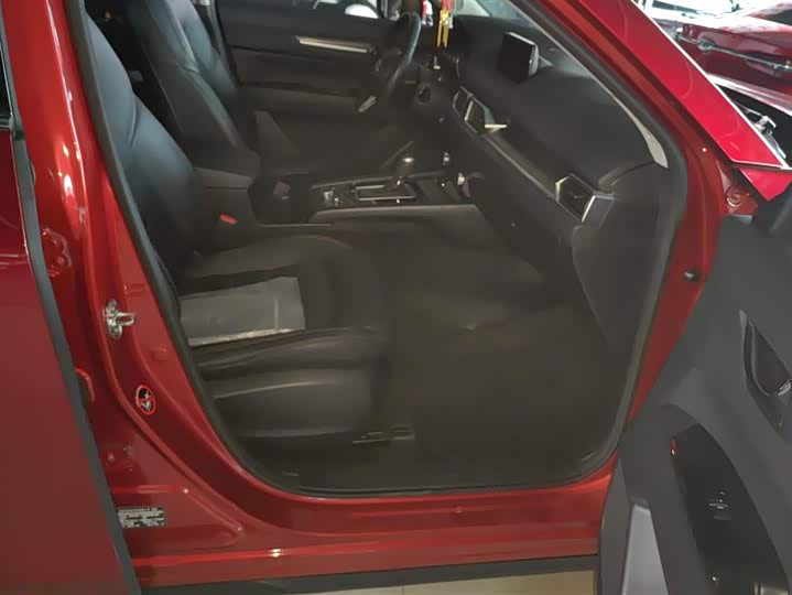 Фото 8 - Mazda CX-5