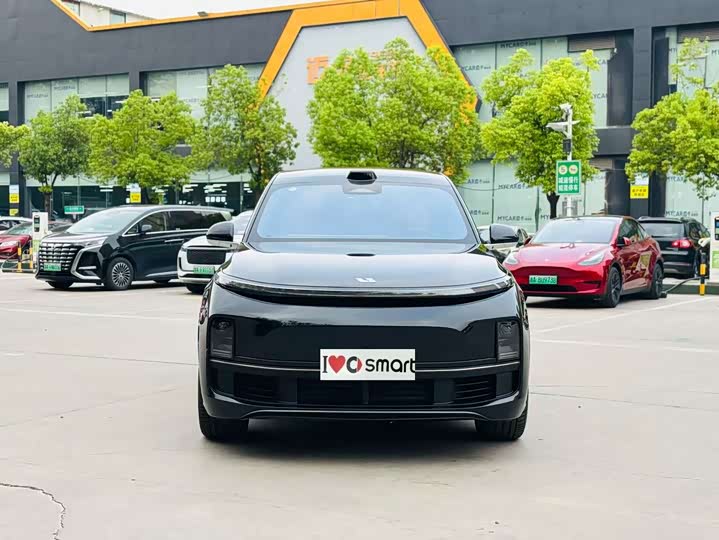 Фото 2 - LiXiang L9