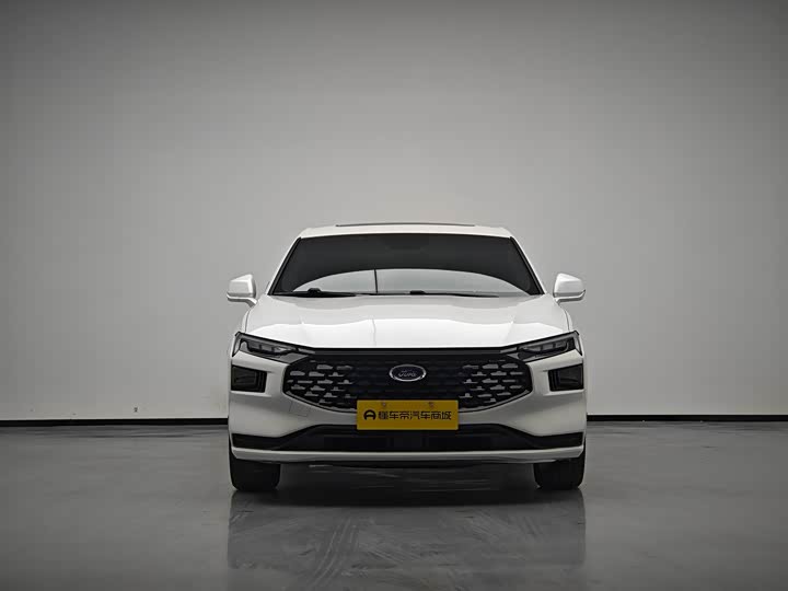 Фото 2 - Ford Mondeo