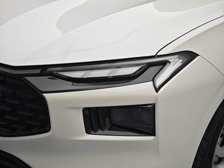 Фото 9 - Ford Mondeo