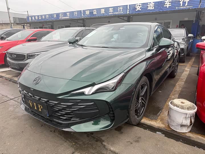 Фото 1 - MG Motor 7