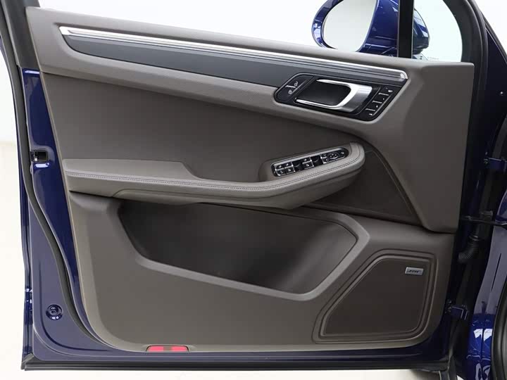 Фото 7 - Porsche Macan