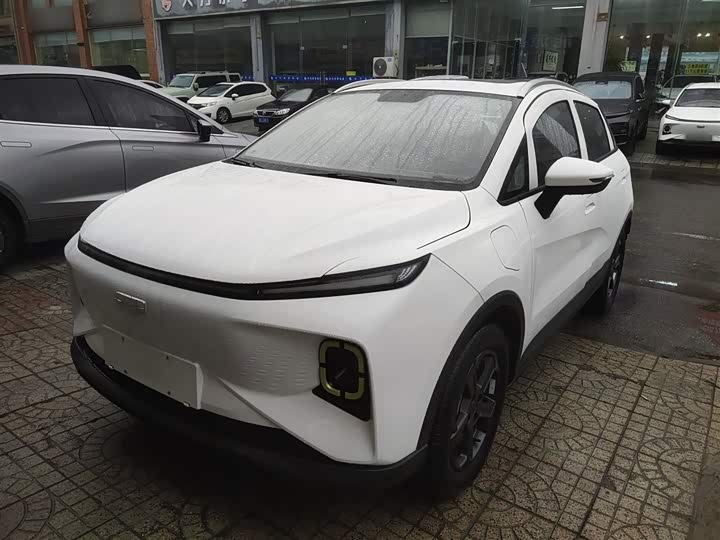 Фото 2 - Geely Geometry E Firefly