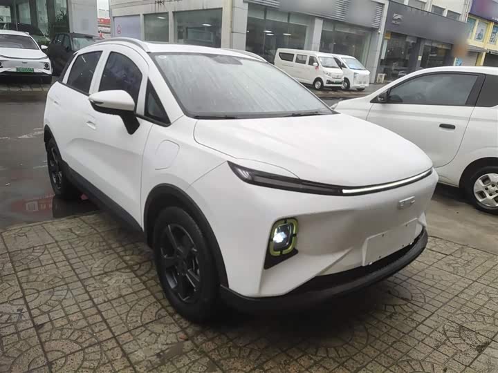 Фото 4 - Geely Geometry E Firefly