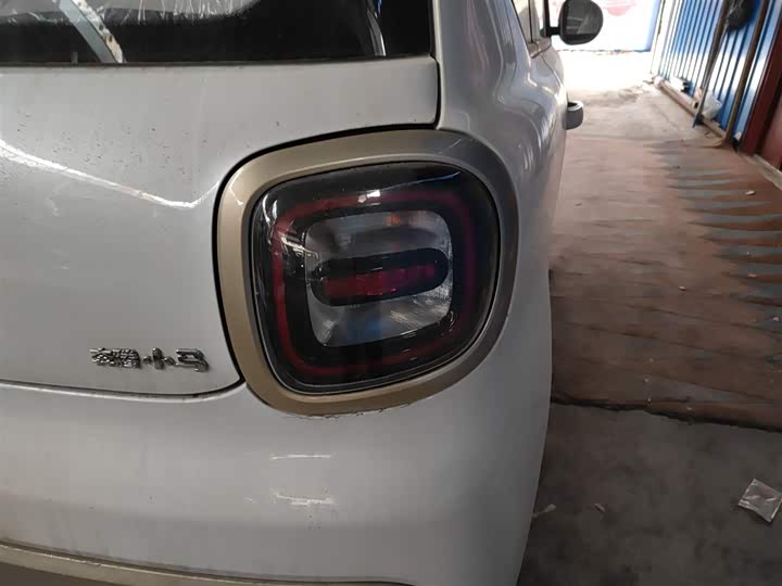 Фото 7 - Bestune Pony