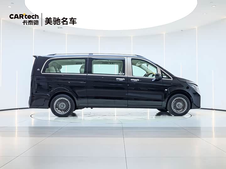 Фото 4 - Mercedes-Benz Vito