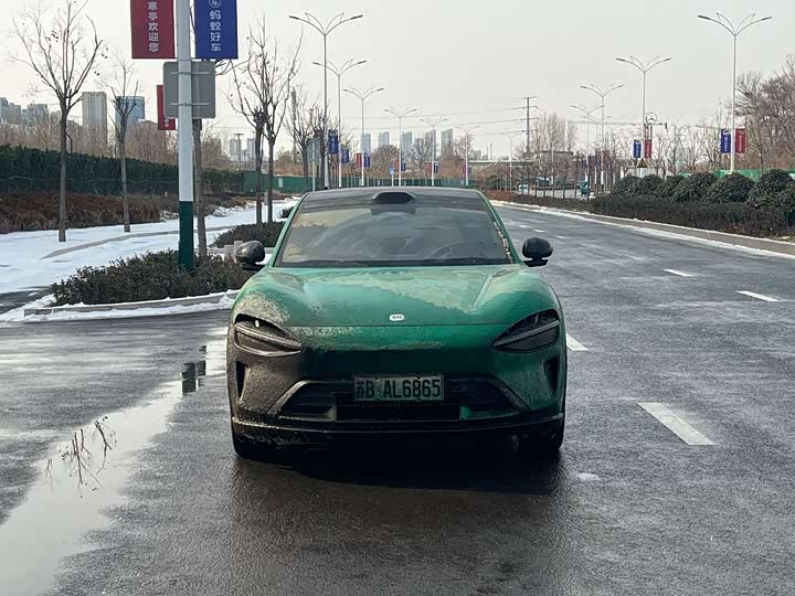 Фото 2 - Xiaomi YU7