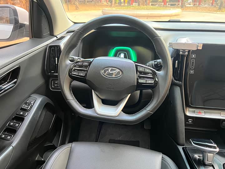 Фото 8 - Hyundai ix35 (Mufasa)