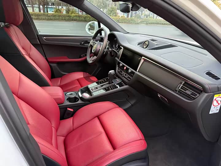 Фото 8 - Porsche Macan