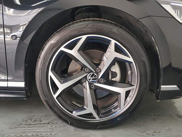 Фото 6 - Volkswagen Magotan