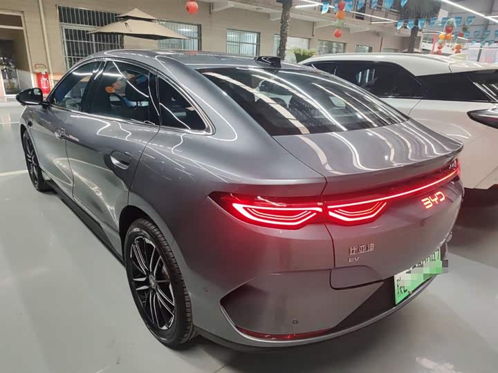 Фото 5 - BYD Qin L