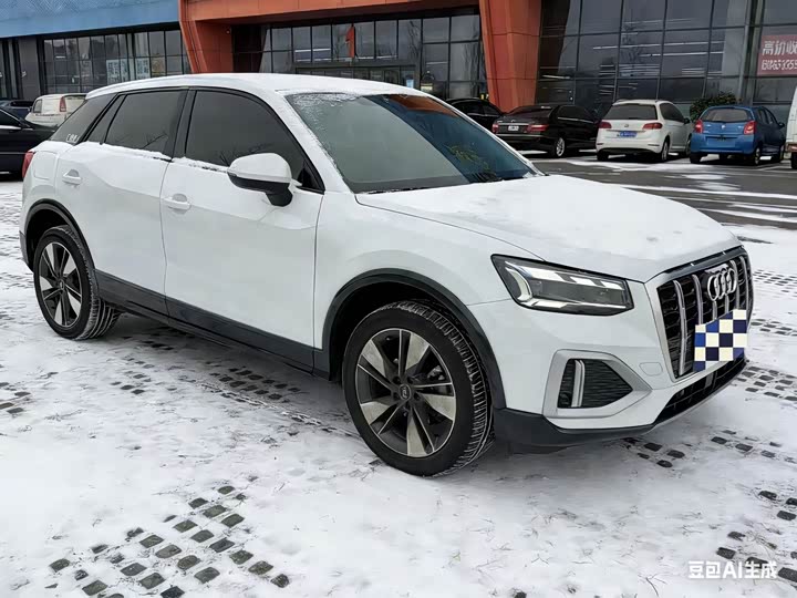 Фото 3 - Audi Q2L