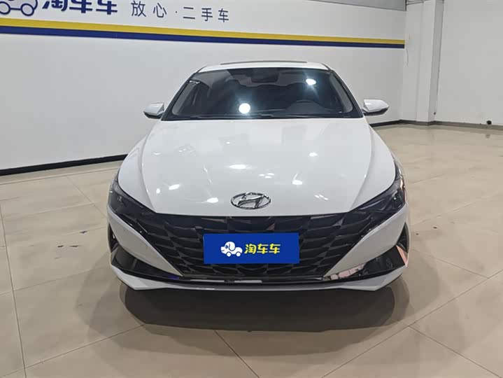 Фото 2 - Hyundai Elantra N line
