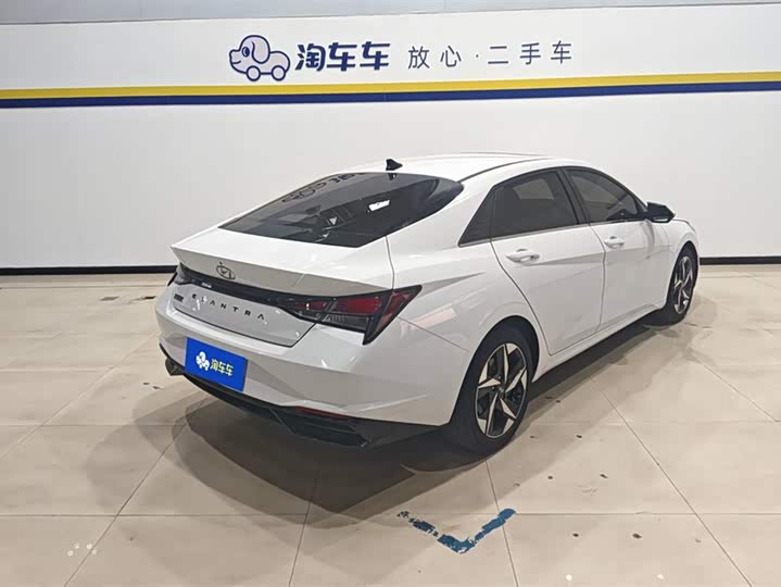 Фото 3 - Hyundai Elantra N line