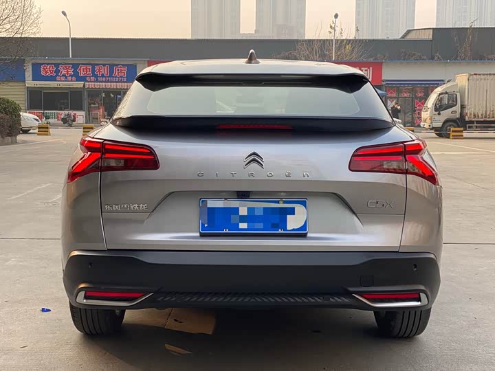 Фото 6 - Citroen C5 X