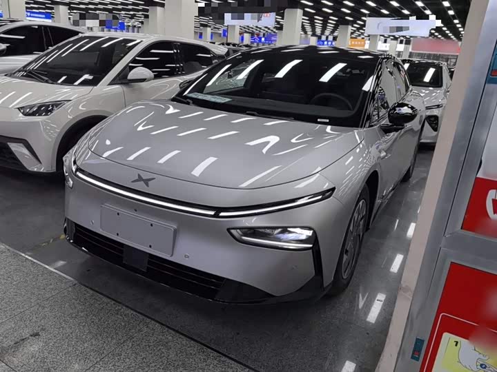 Фото 2 - XPeng F57