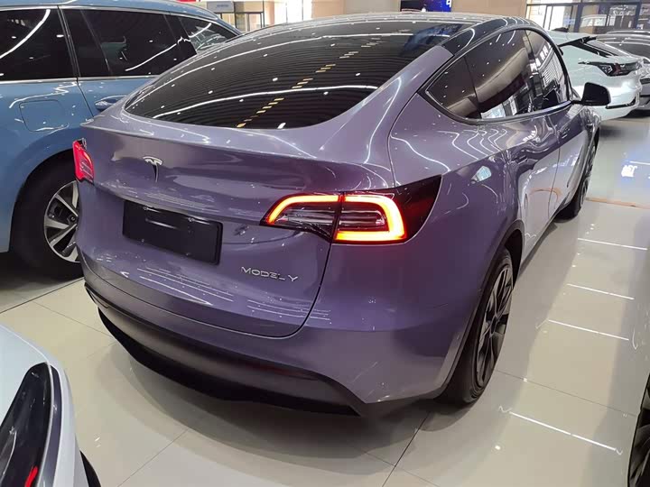 Фото 7 - Tesla Model Y