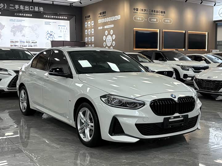 Фото 8 - BMW 1 Series