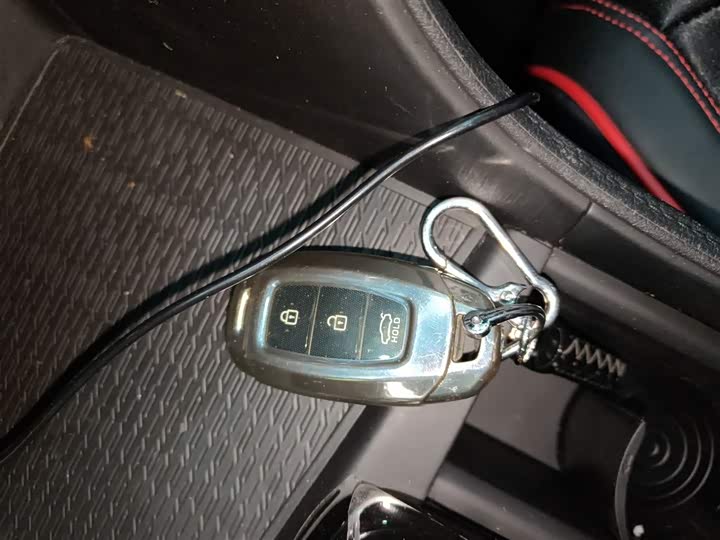 Фото 9 - Hyundai Mistra