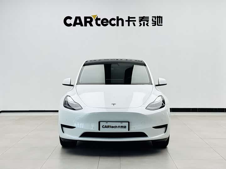 Фото 2 - Tesla Model Y