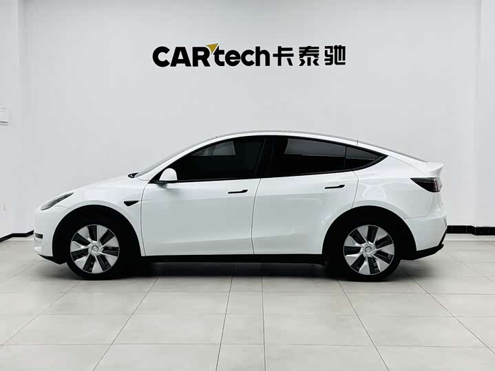 Фото 7 - Tesla Model Y