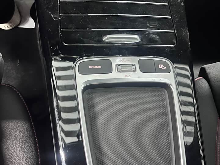 Фото 5 - Mercedes-Benz CLA-Class