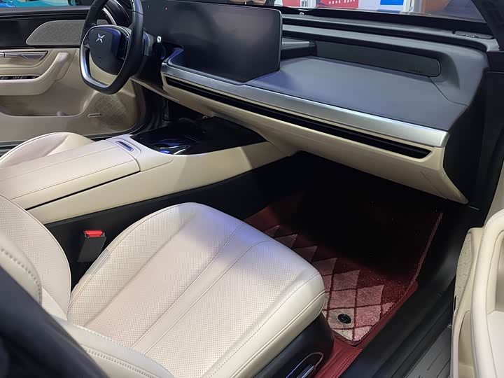 Фото 7 - XPeng P7